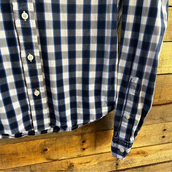 Hollister Blue And White Plaid Button Down Size Large - Picture 4 of 8